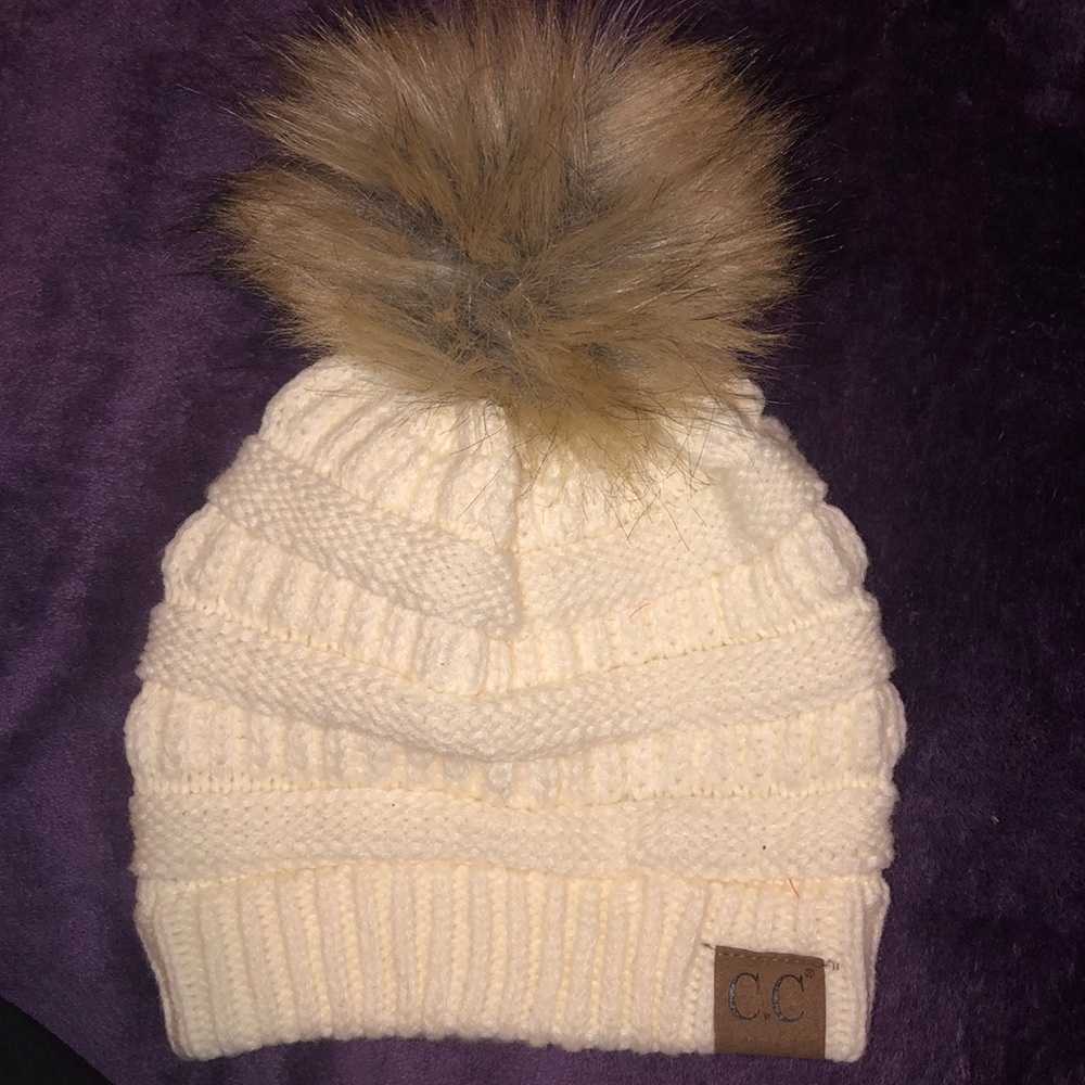 Fur Pom C.C beanie